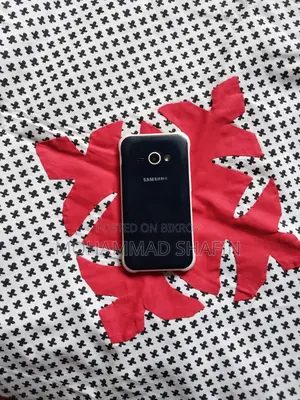 Samsung Galaxy J1 4G 4 GB Black