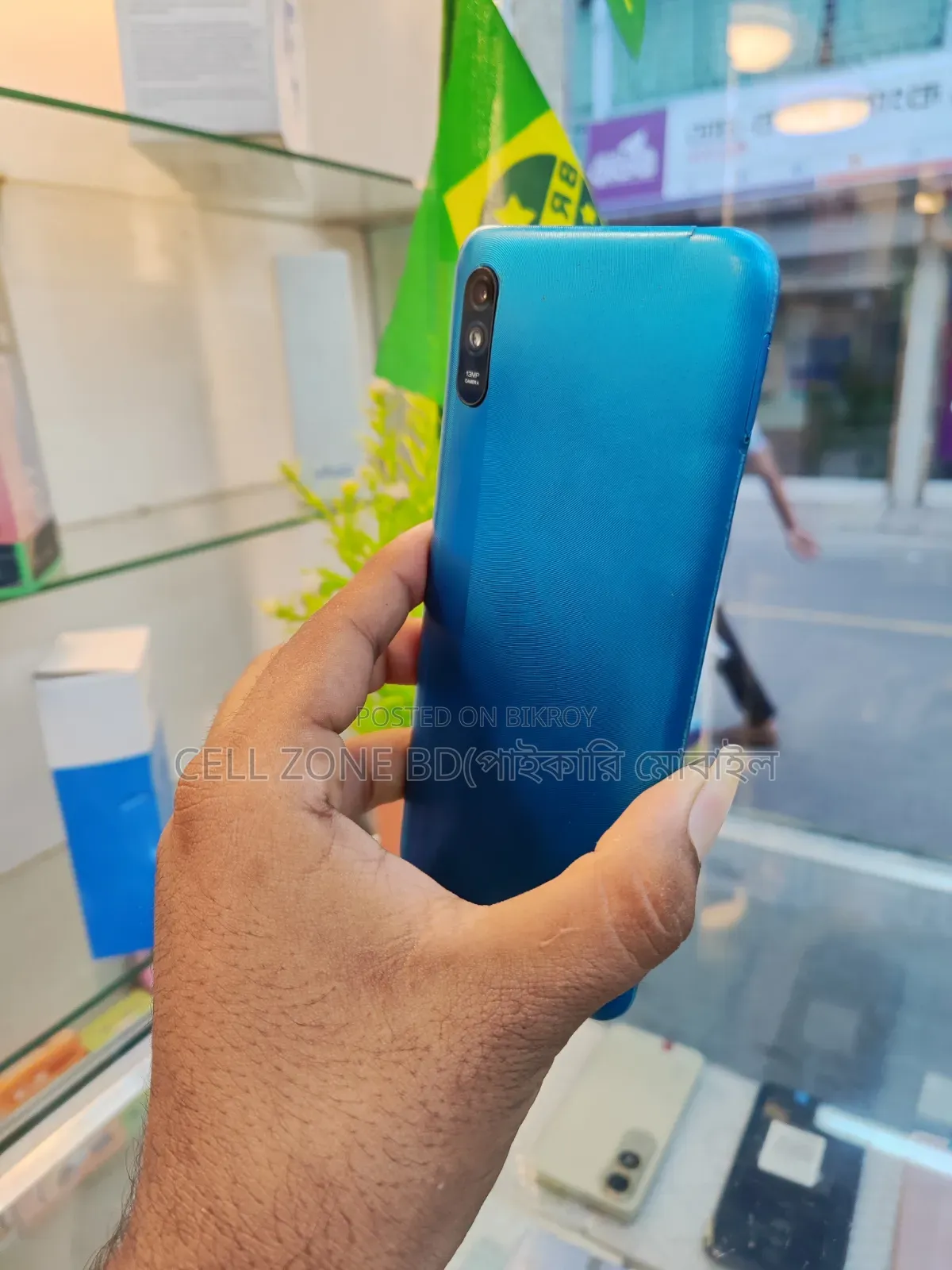 EL 4 GB Blue
