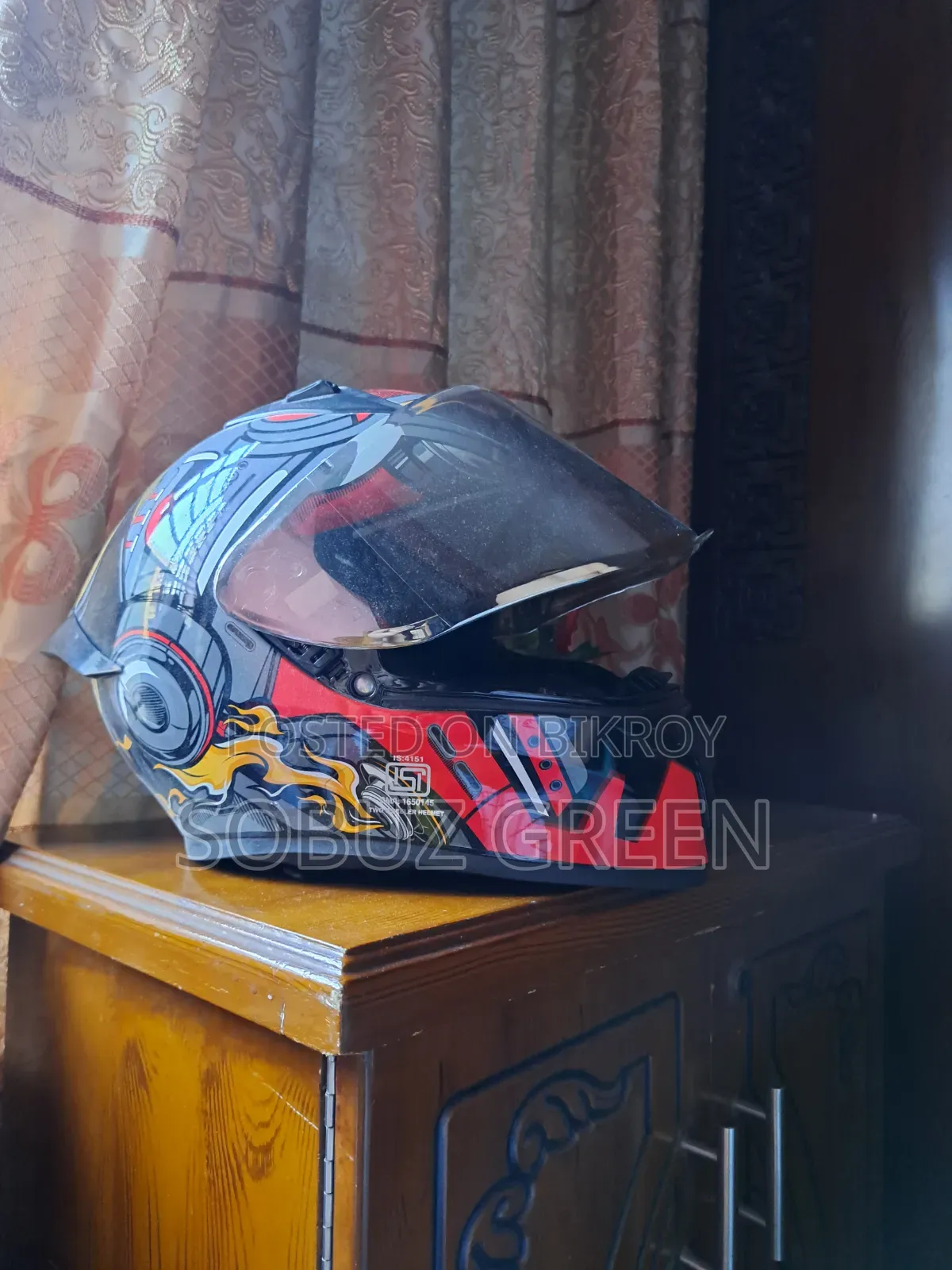 New Bike Helmet / Brand Vega /