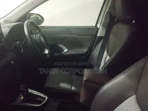 Toyota Yaris Cross 2021 Pearl