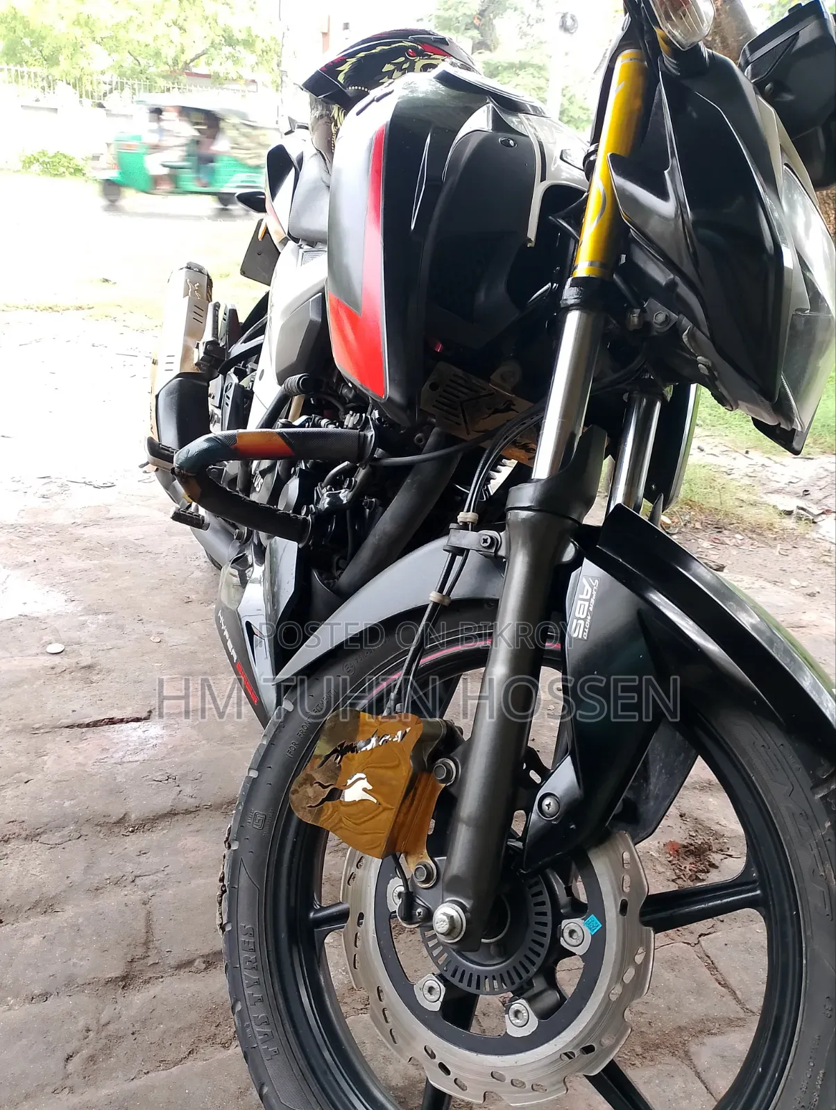 TVS Apache RTR 160 4V 2024 Black