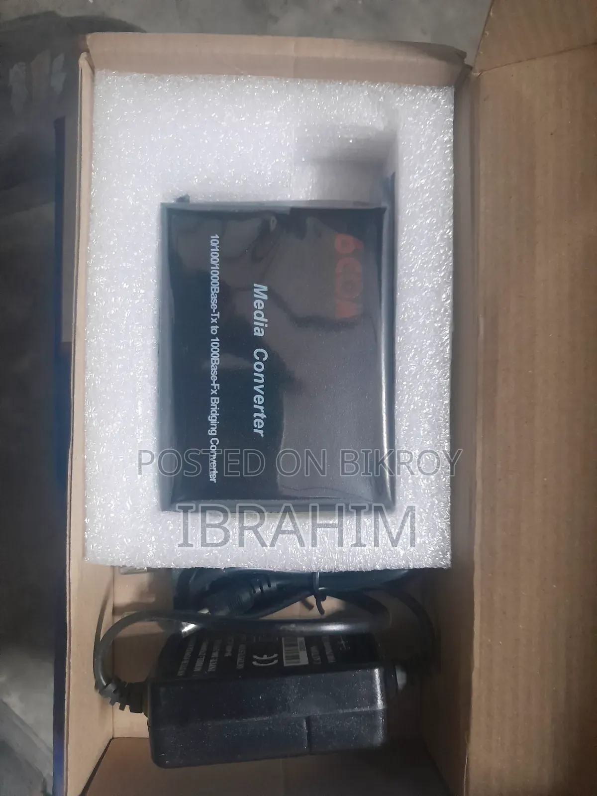মিডিয়া কনভার্টার বিক্রয়ের জন্য
