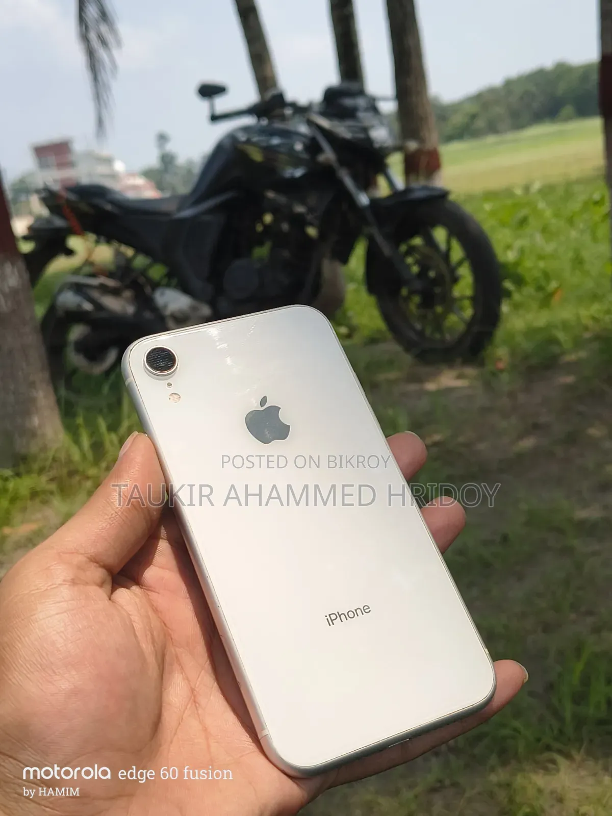 Apple iPhone XR 64 GB White