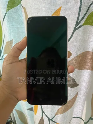 Oppo A17 64 GB Yellow