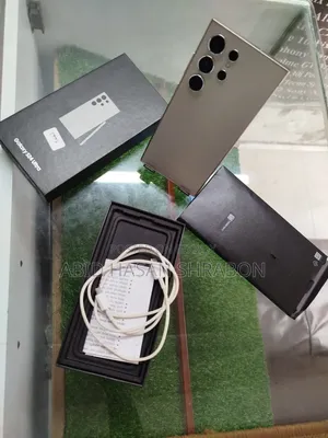 Samsung Galaxy S24 Ultra 256 GB Gold