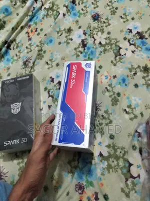 New Tecno Spark 30 Pro 256 GB Red