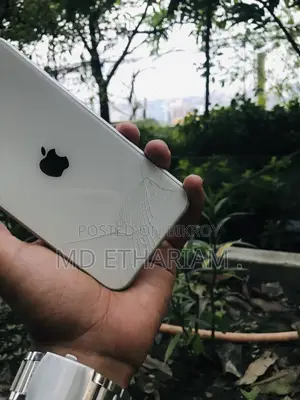Apple iPhone 11 128 GB White