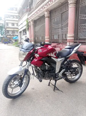 সুজুকি জিক্সার মনোটোন ২০২১ ব্রাউন