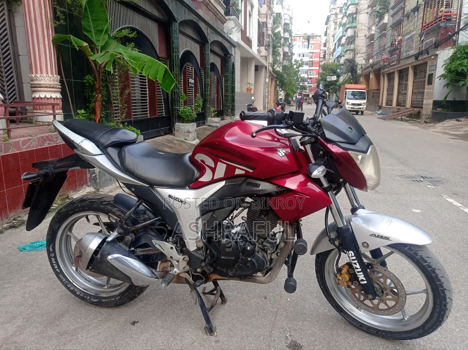 সুজুকি জিক্সার মনোটোন ২০২১ ব্রাউন