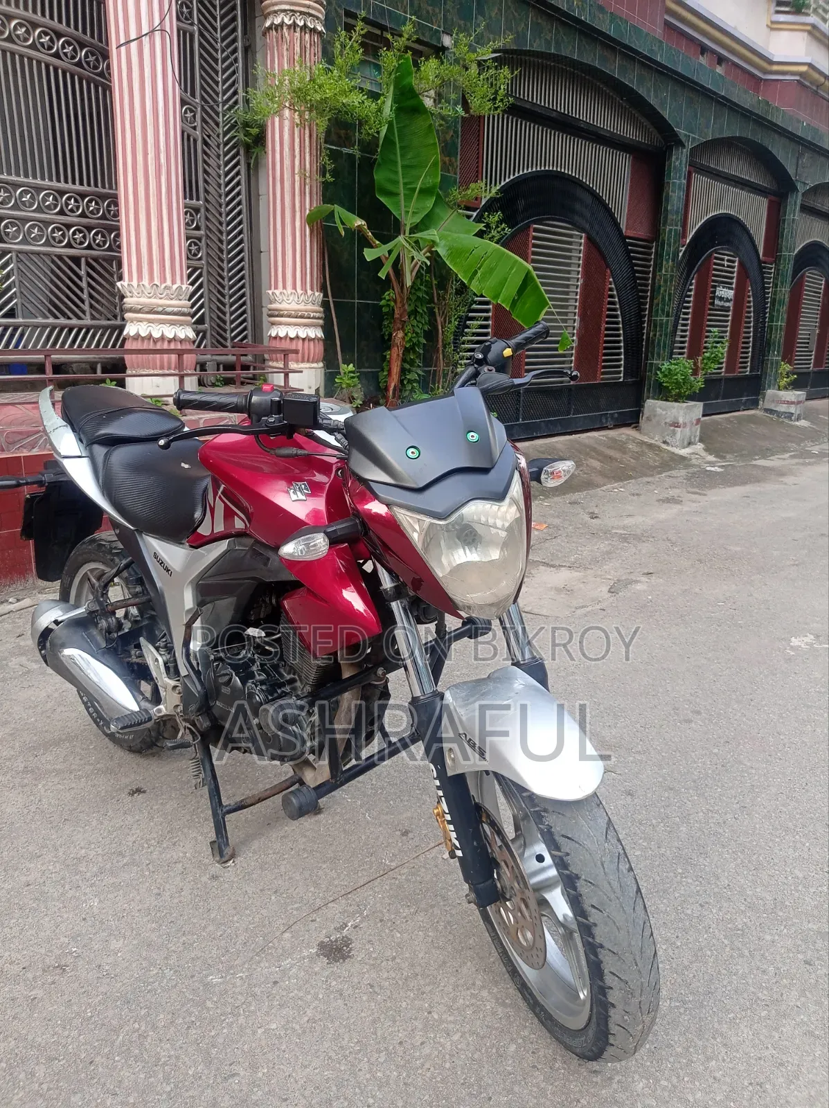 সুজুকি জিক্সার মনোটোন ২০২১ ব্রাউন
