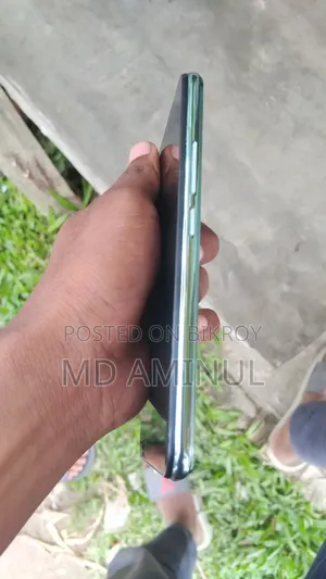 Vivo Y17 256 GB White