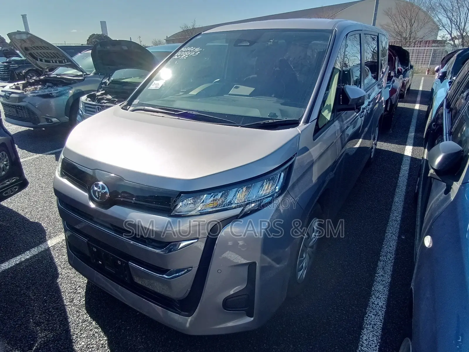 Toyota Noah 2022 Gray