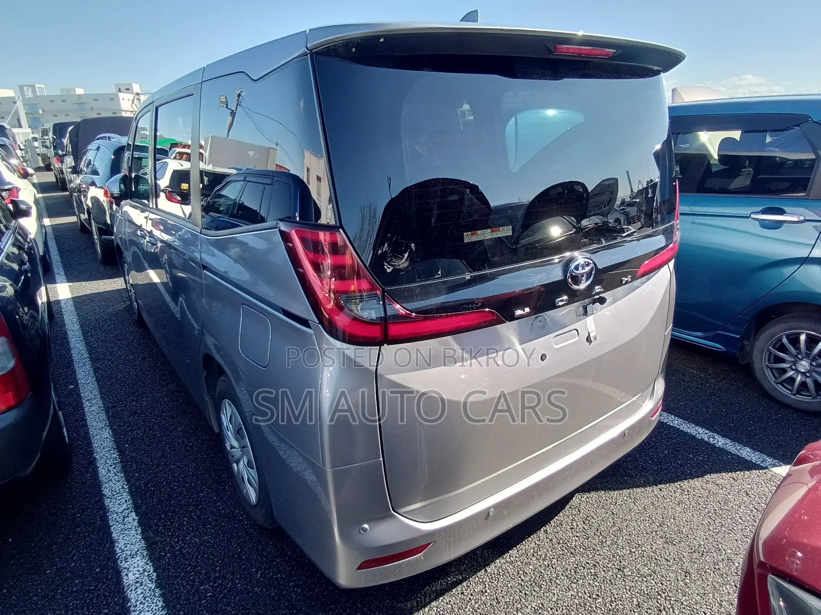Toyota Noah 2022 Gray