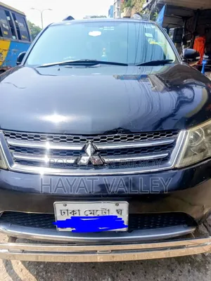 Mitsubishi Outlander 2012 Black