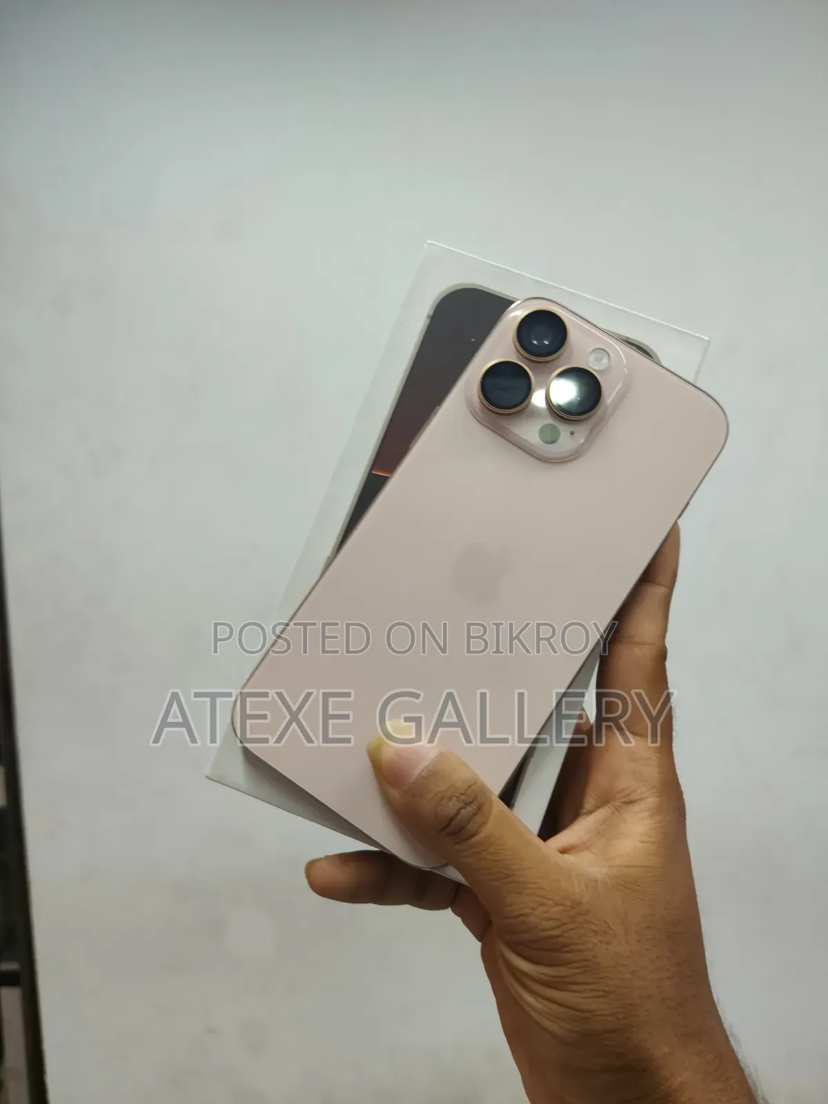 Apple iPhone 16 Pro Max 1 TB White