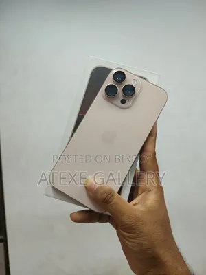 Apple iPhone 16 Pro Max 1 TB White