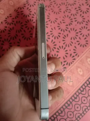 Apple iPhone 5 64 GB Silver