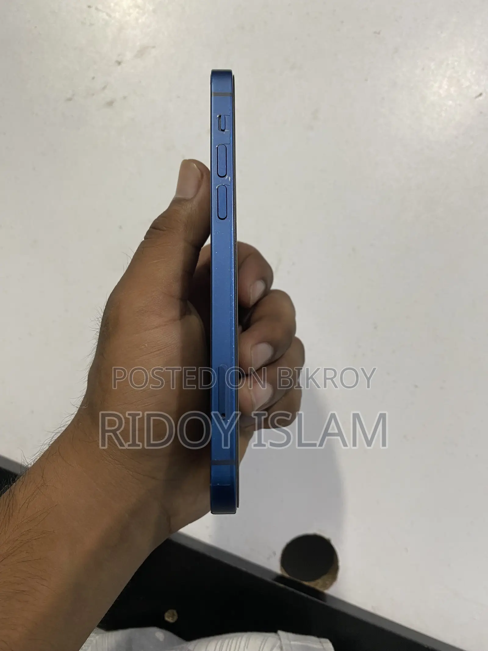 Apple iPhone 12 64 GB Blue