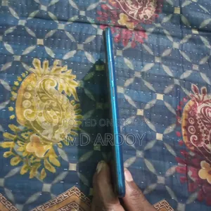 Infinix Hot 9 Play 32 GB Blue