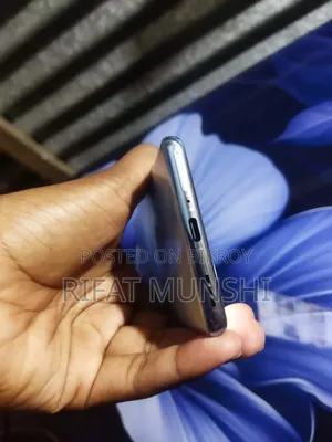 Oppo Reno6 Pro+ 5G 256 GB Silver