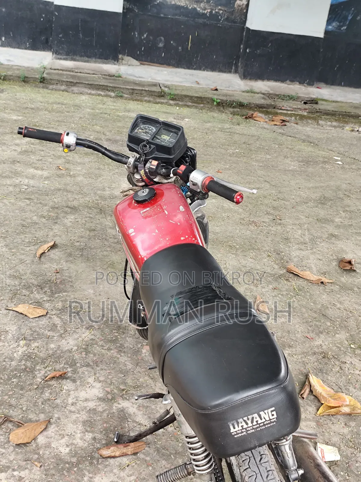 দায়াং ডিওয়াই১০০টি-৬এম ২০০২ রেড