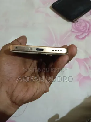 Realme 11 Pro+ 256 GB White