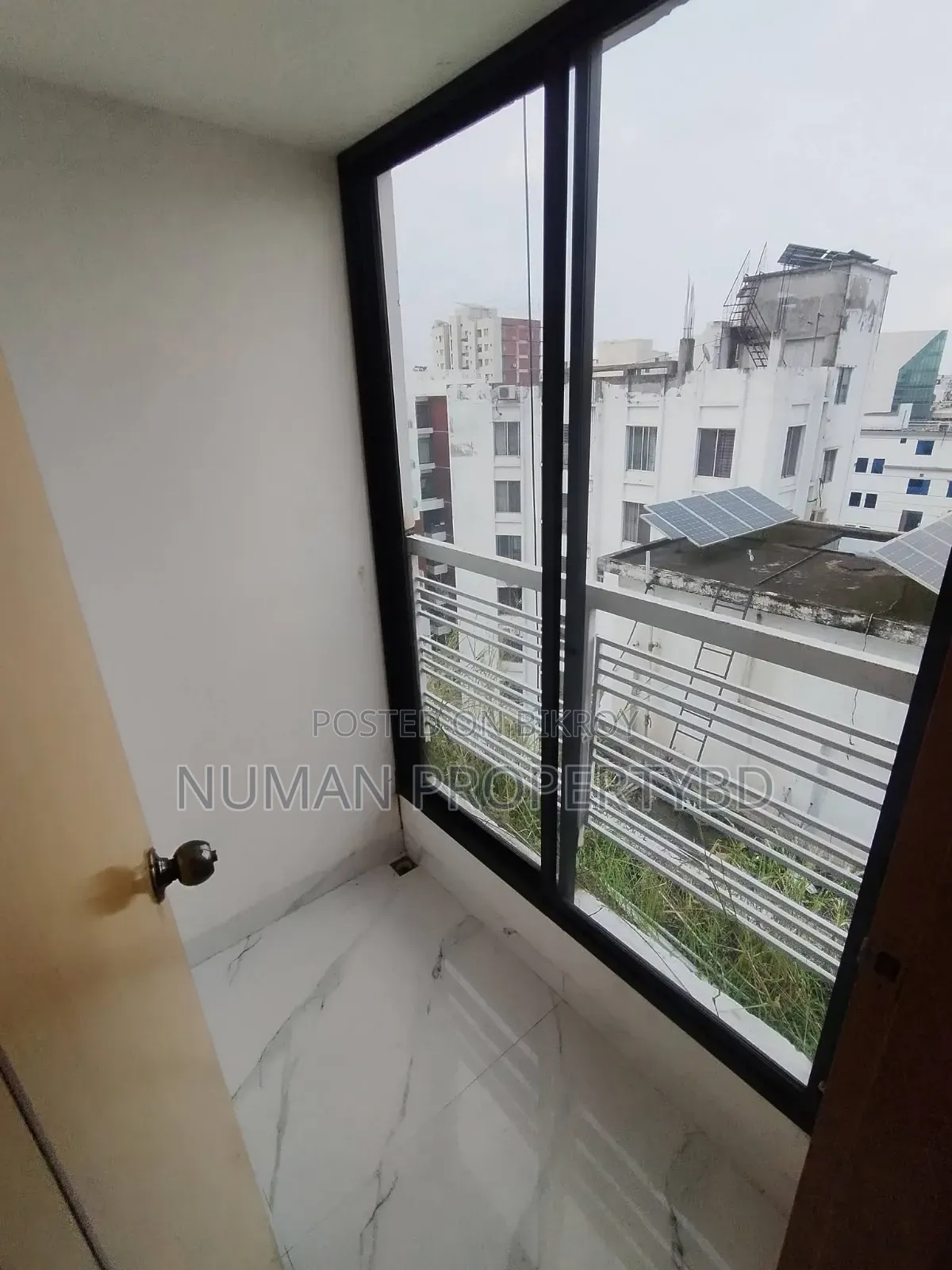 4-bedroom Apartment in Numan Property Bd, Basundhara for Rent