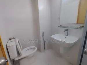 4-bedroom Apartment in Numan Property Bd, Basundhara for Rent