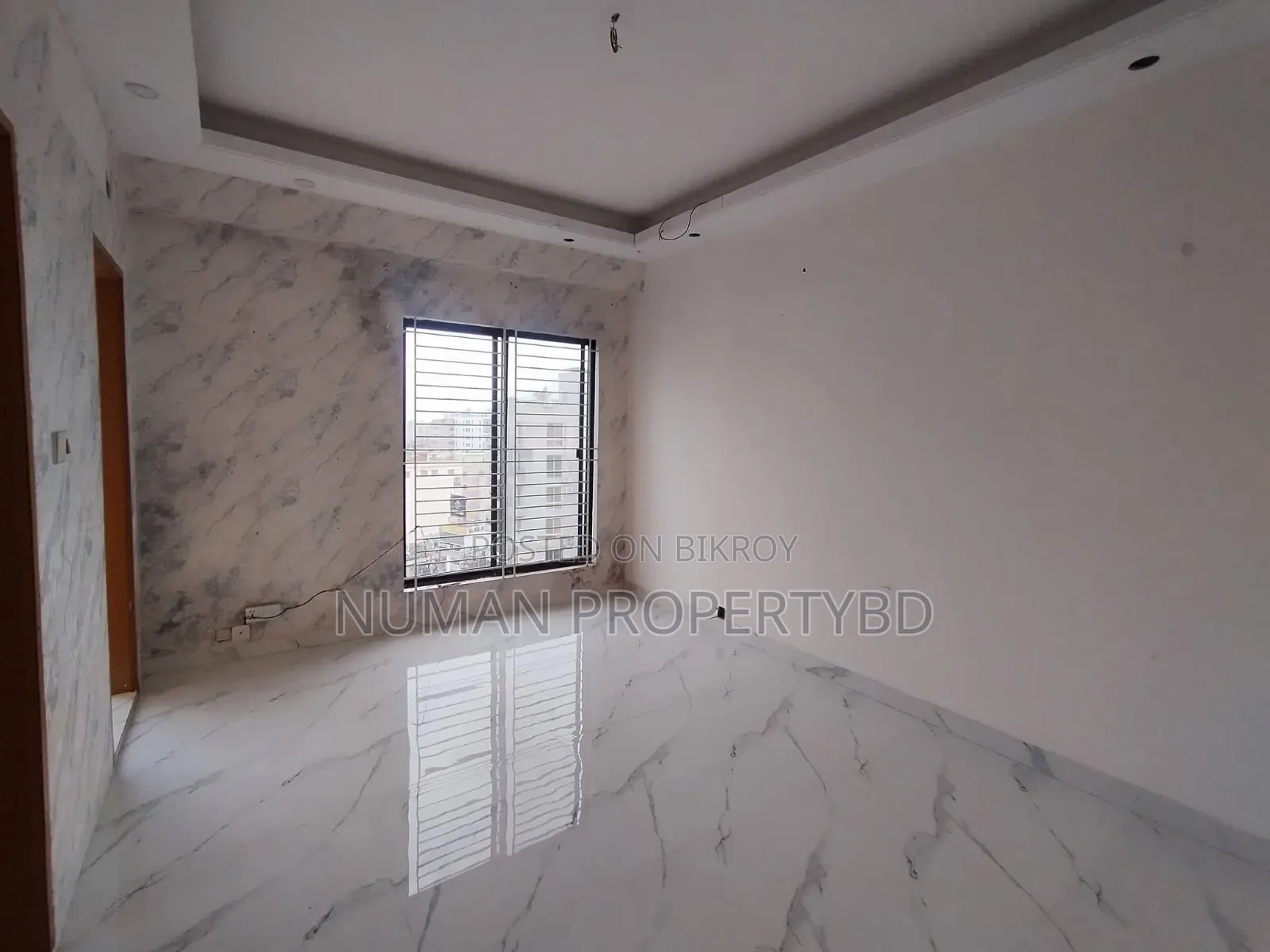 4-bedroom Apartment in Numan Property Bd, Basundhara for Rent
