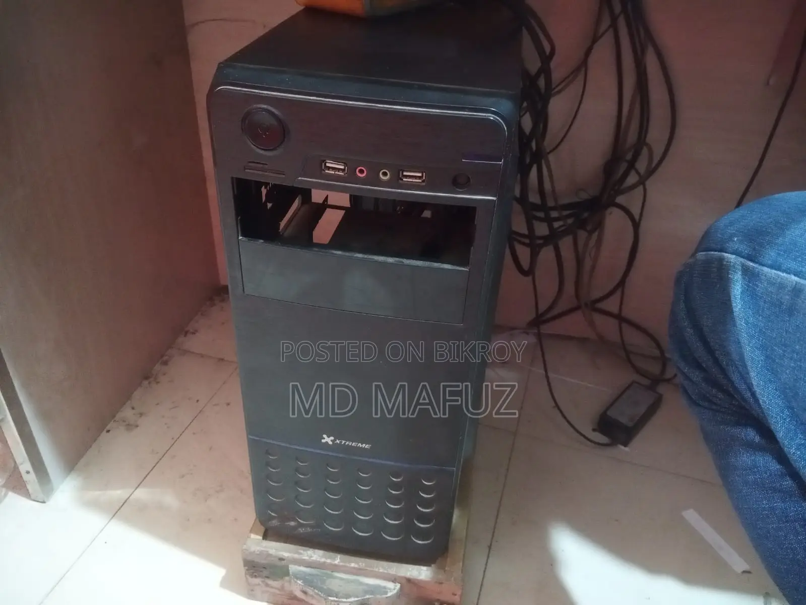 Desktop Computer Asus 4GB Intel Core I3 HDD 128GB