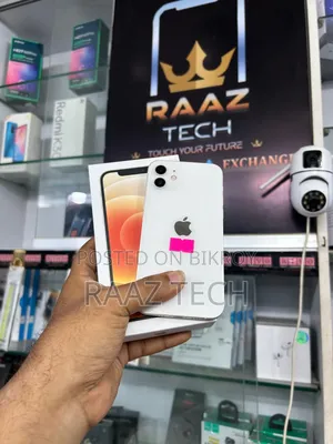অ্যাপল আইফোন ১২ ১২৮ জিবি সাদা