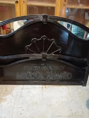 সেগুন কাঠের খাট