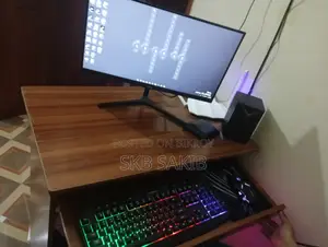 Desktop Computer MSI Model 8GB Intel Core I5 SSD 256GB
