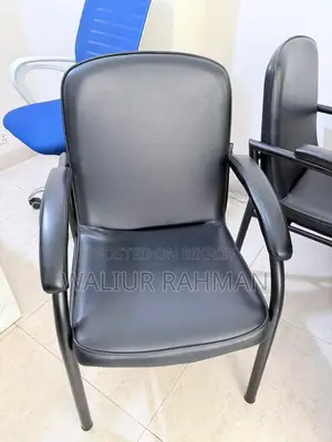 Elite Seating Black Office Chair