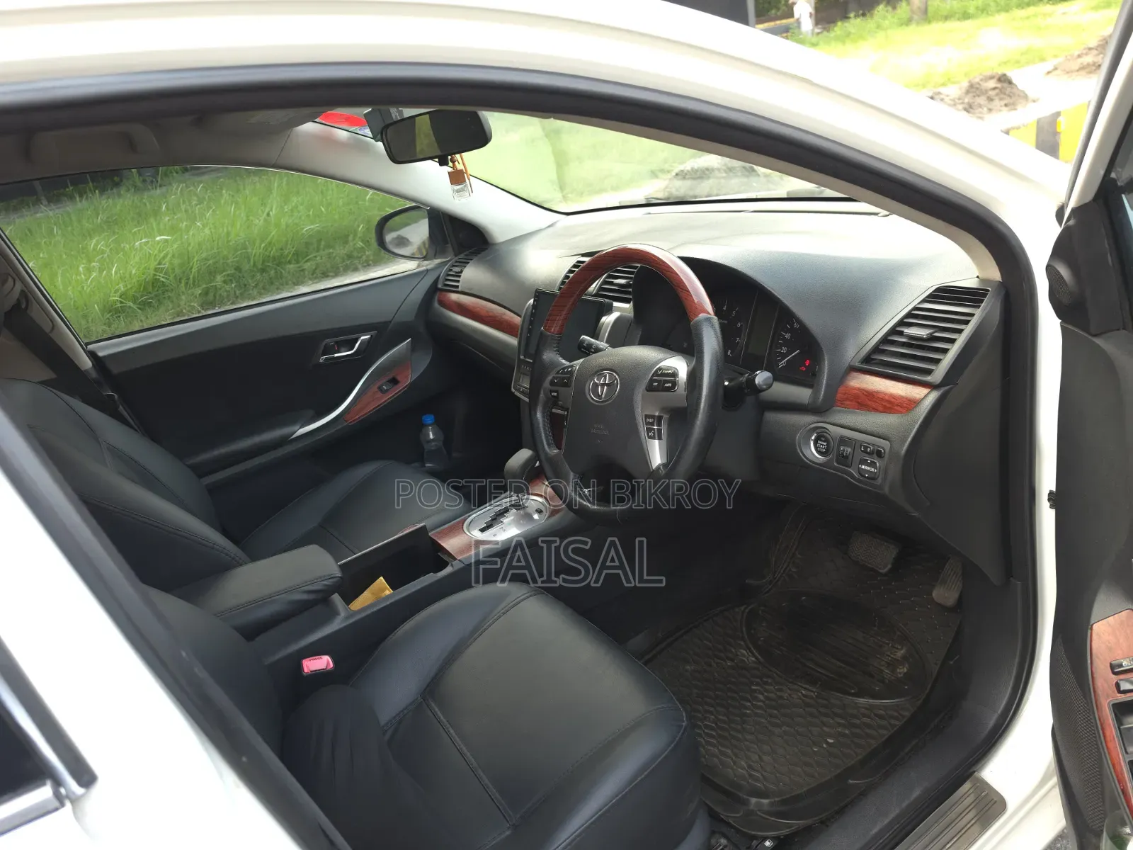 Toyota Premio 2008 White