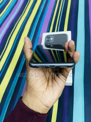 Apple iPhone 11 64 GB Black