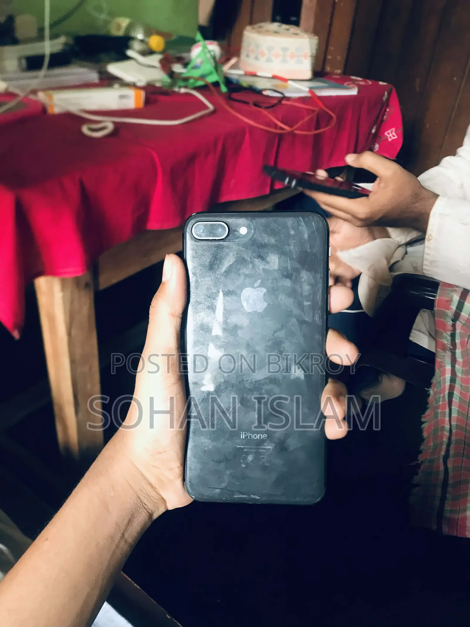 অ্যাপল আইফোন ৮ প্লাস ৬৪ জিবি ব্ল্যাক