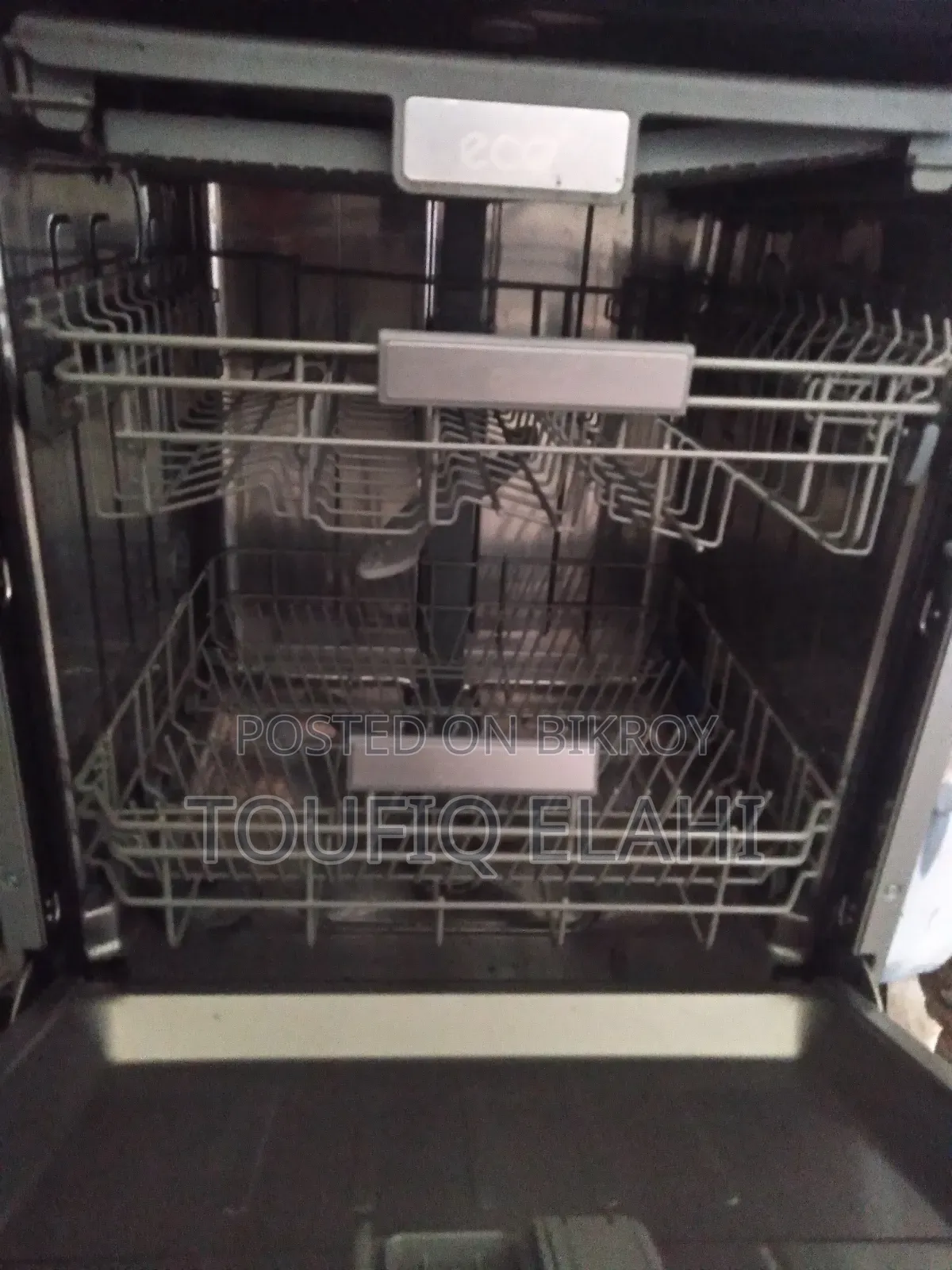 Free-standing Dishwasher