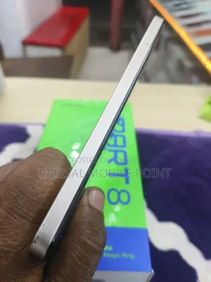 Infinix Smart 8 64 GB Yellow