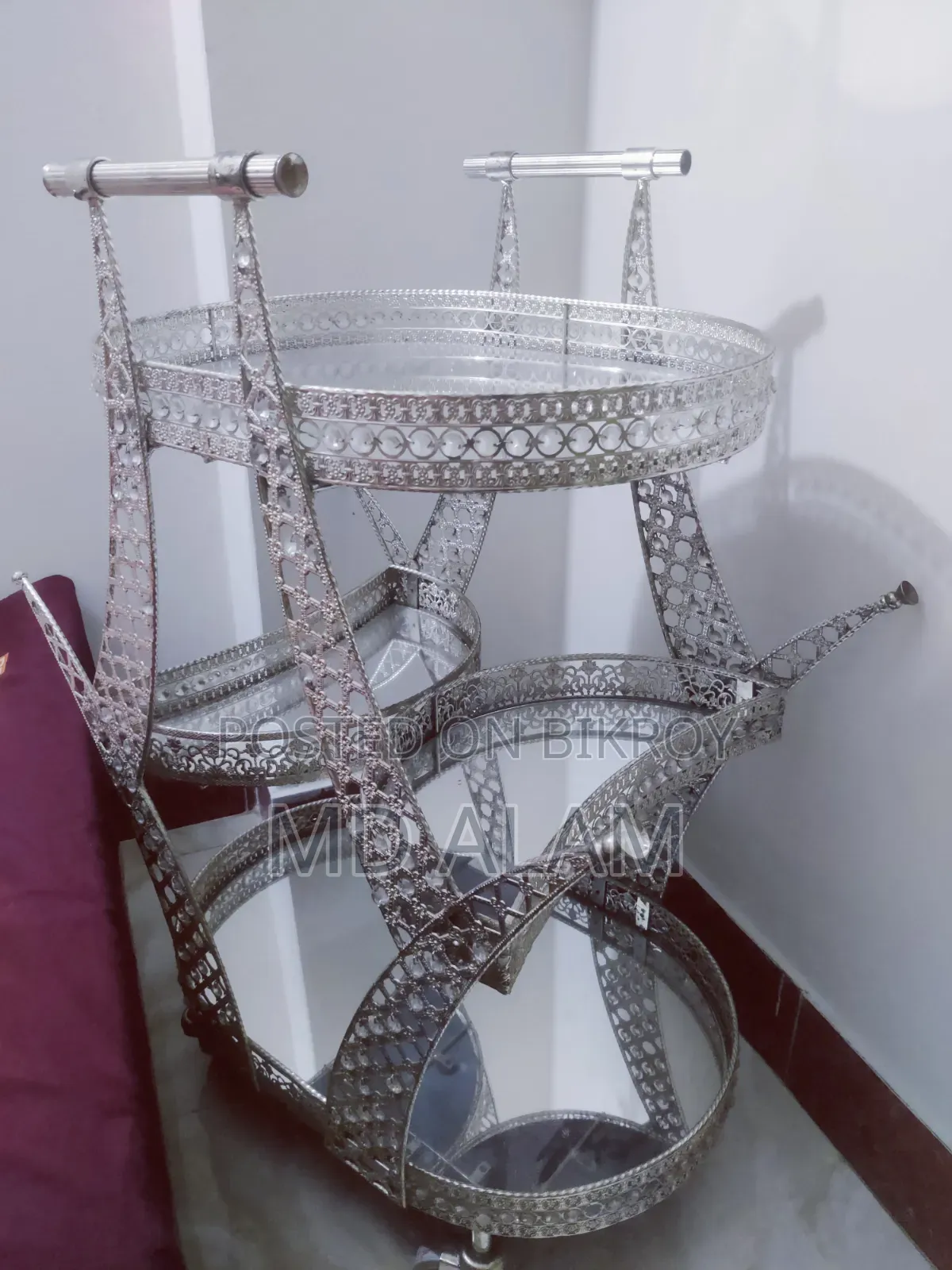 সার্ভিস ট্রলি |