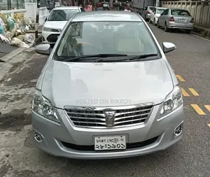 Toyota Premio 2.0 FWD 2013 Silver
