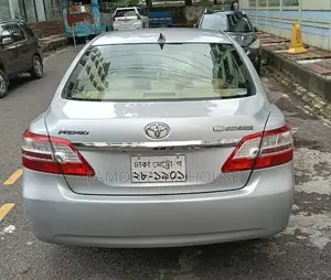 Toyota Premio 2.0 FWD 2013 Silver