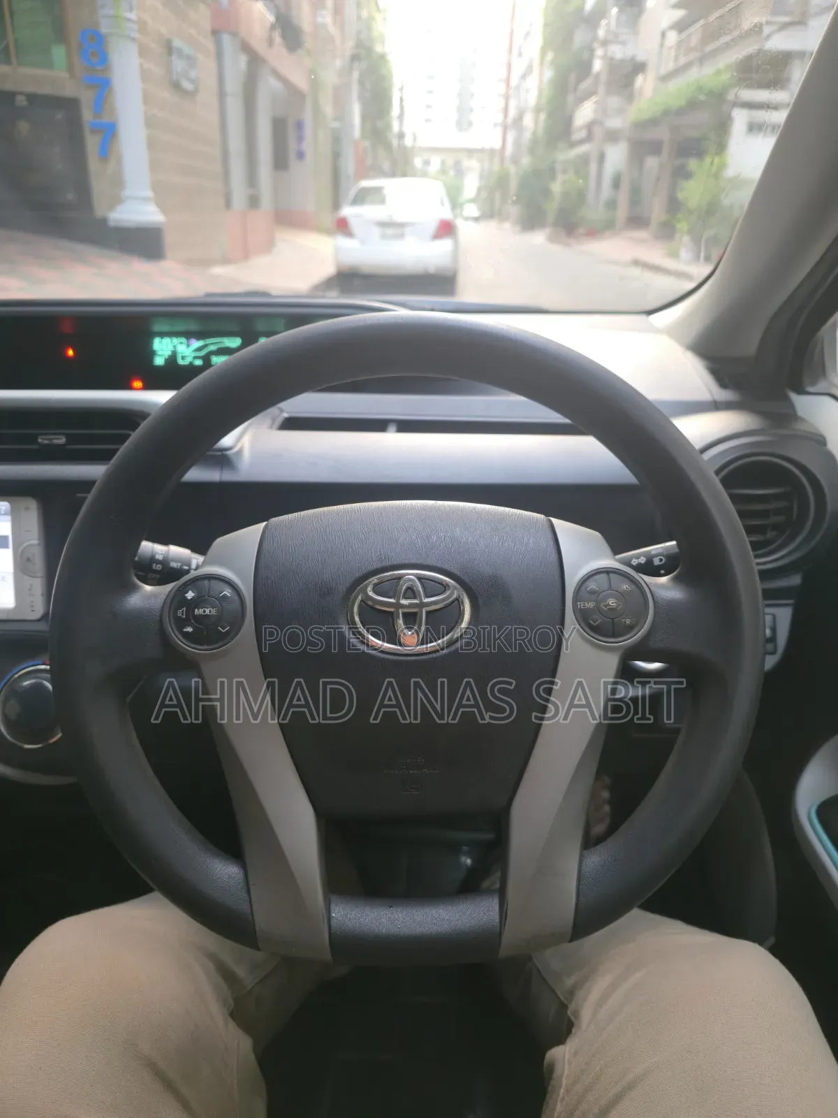 Toyota Aqua 2013 Silver
