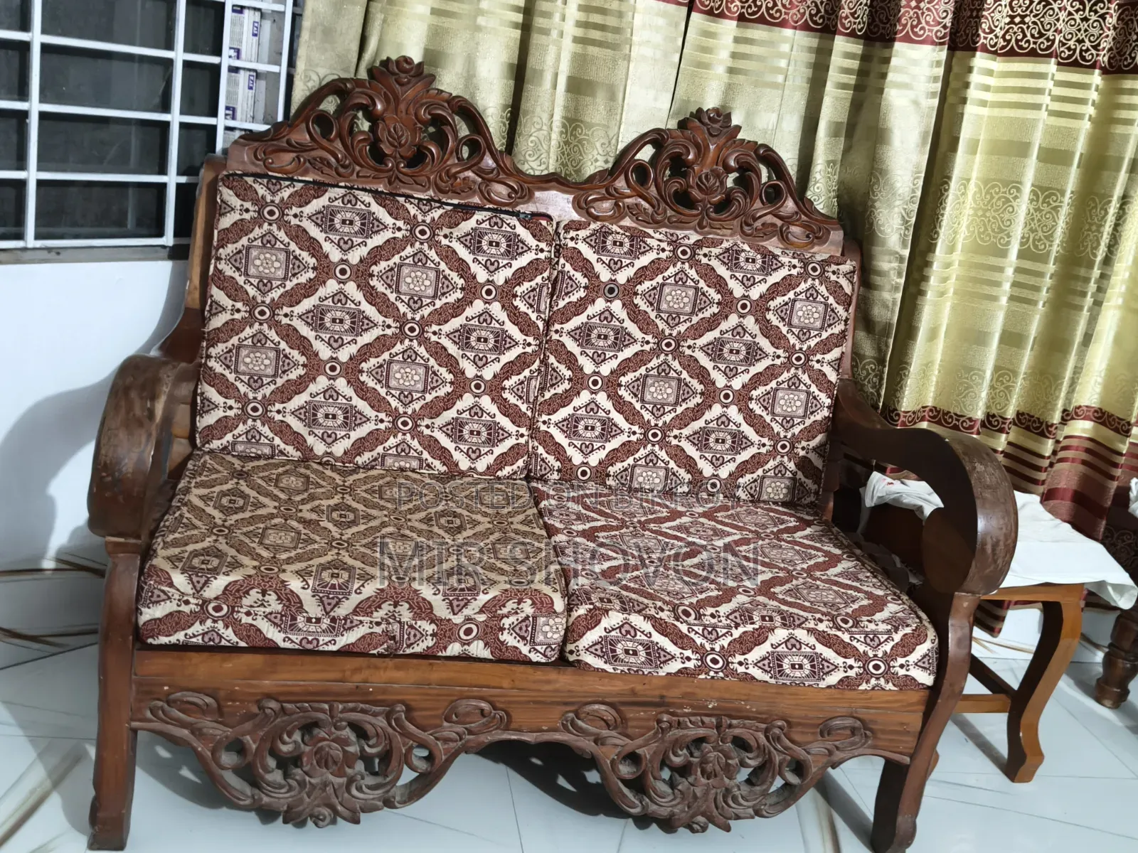 সেরা মানের কাঠের সোফা বিক্রয় হবে