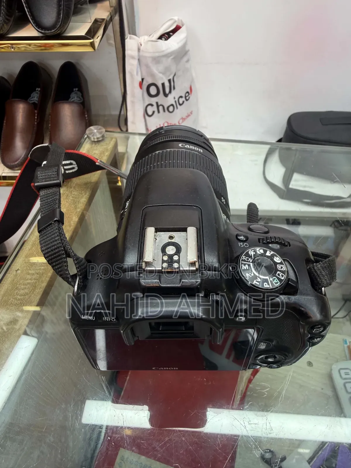 Canon Eos 100d DSLR Camera + 18-55mm Kit Lens + Charger + Backpack