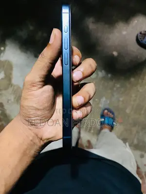 Apple iPhone 15 Pro 128 GB Blue