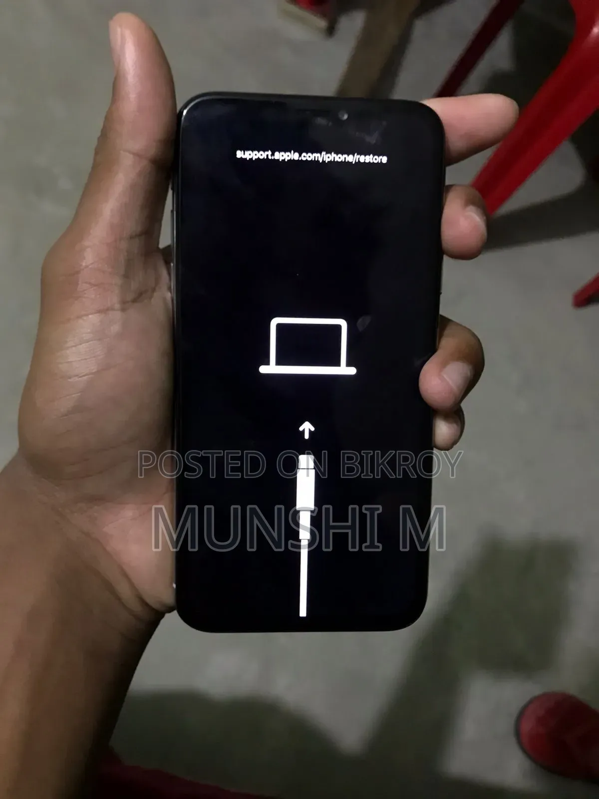 Apple iPhone X 64 GB White