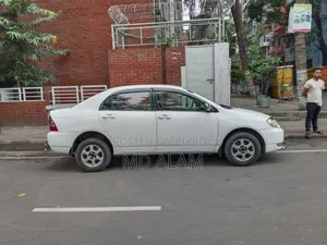 Toyota Corolla 2001 White