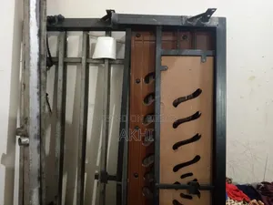 ডাবল লোহার খাট