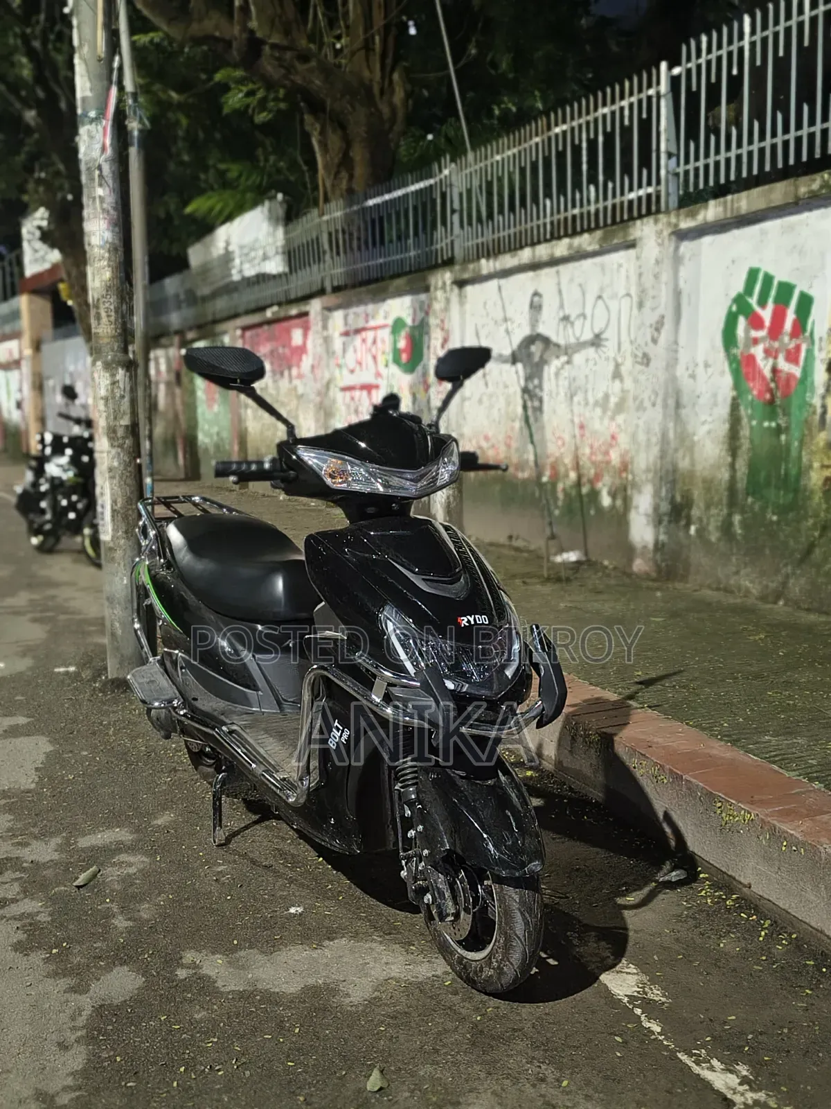 Revoo A12 2025 Black